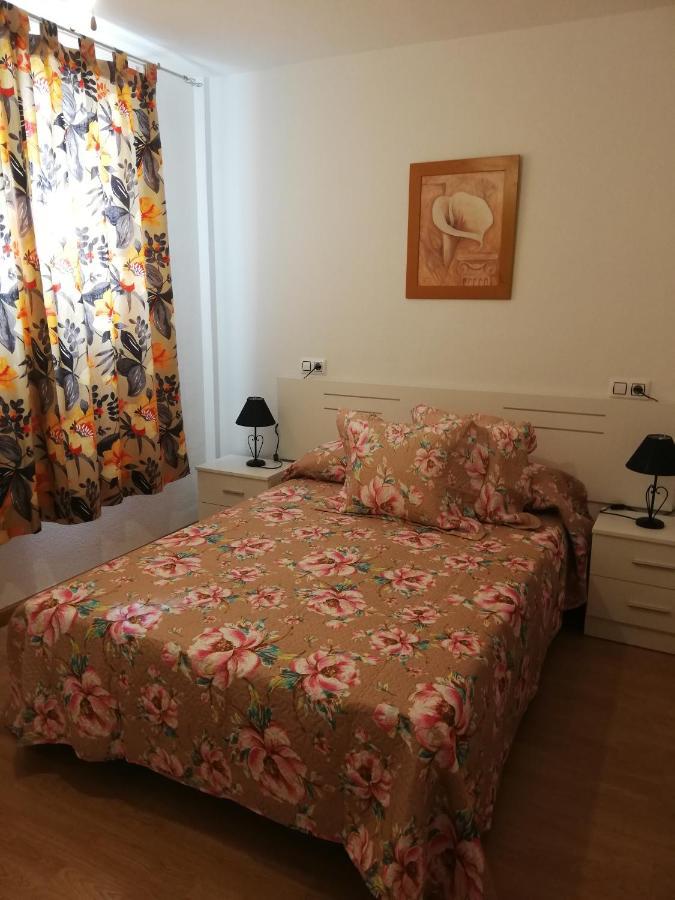 Apartamento En Primera Linea De Vera Playa Naturista! Eksteriør billede
