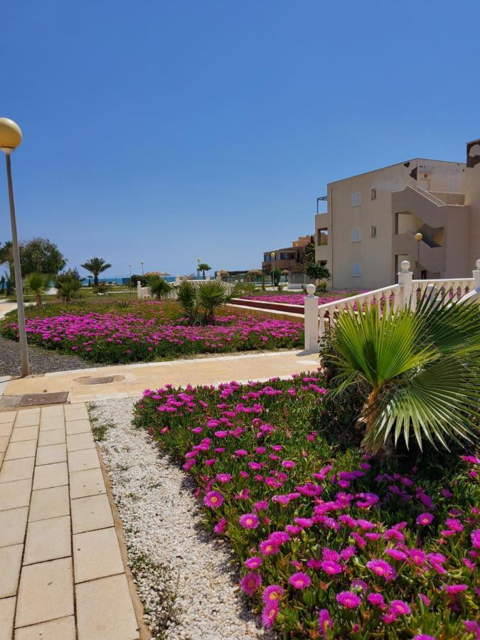 Apartamento En Primera Linea De Vera Playa Naturista! Eksteriør billede